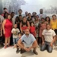 Famílias que participaram do filme Jambalaia assistem à estreia no RJ (Bruna Oliveira / R7)